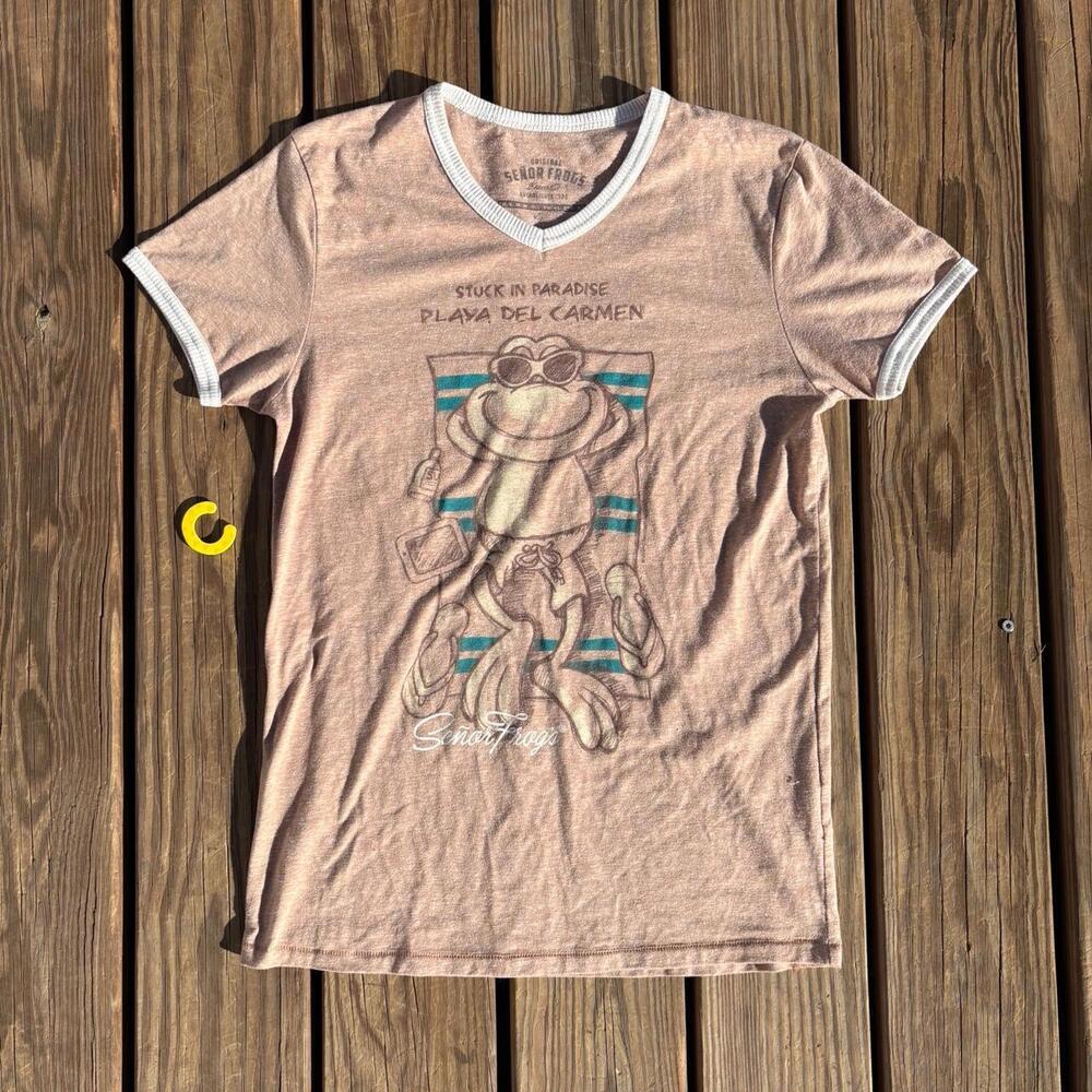 Senor Frogs tee